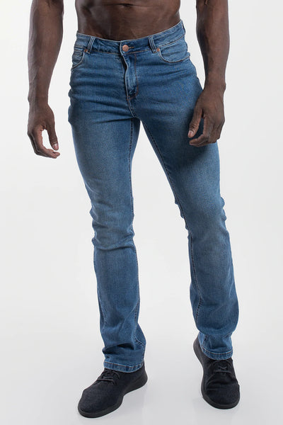 Boot Cut Athletic Fit  - Light Wash - photo from front in focus #color_light-wash