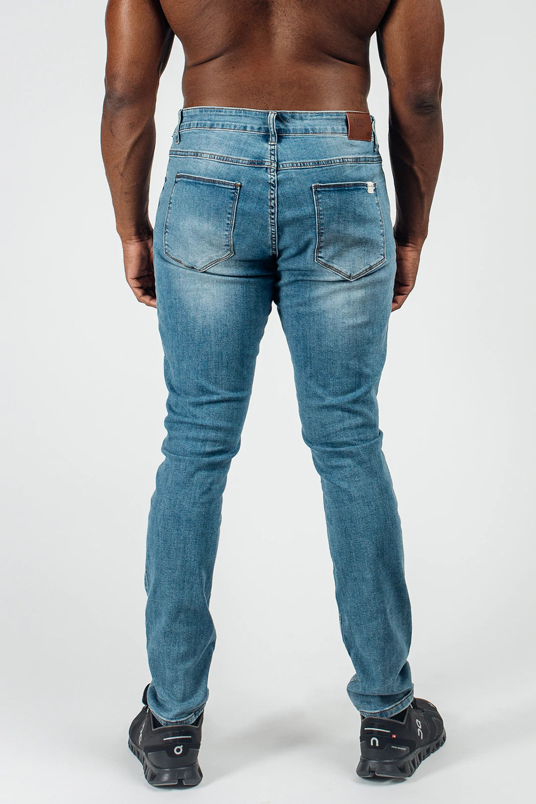 Slim Athletic Fit  - Light Distressed - photo from back #color_light-distressed