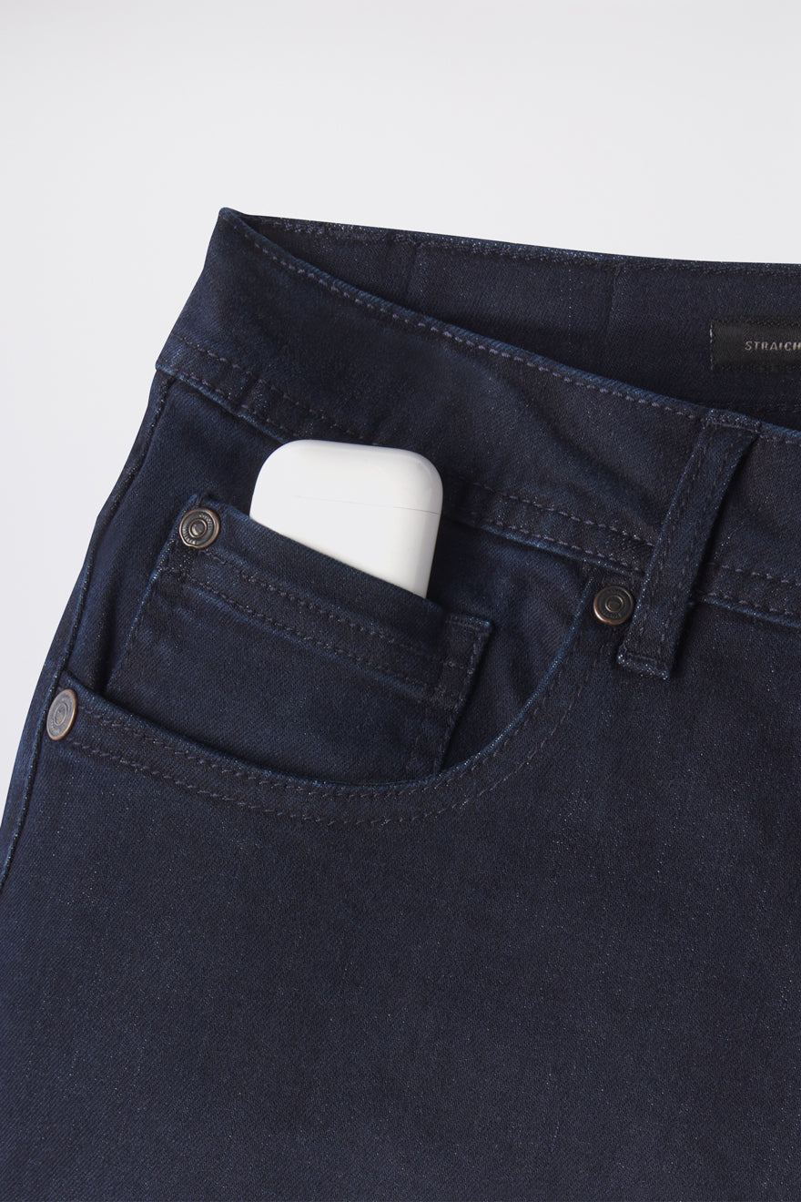 Straight Athletic Fit Jeans 2.0 - Dark Rinse - photo from front pocket detail #color_dark-rinse