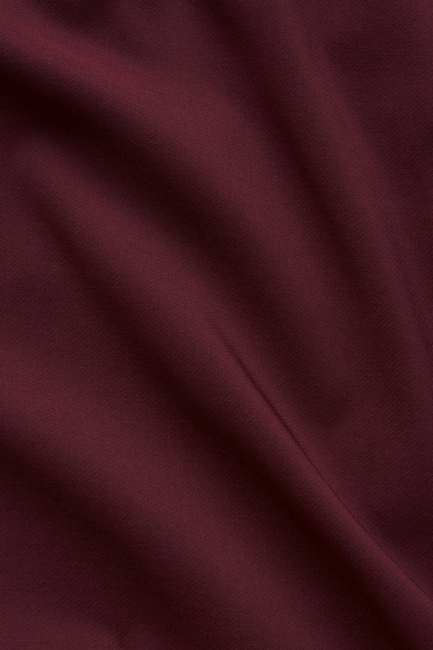 Adapt Short - Oxblood- photo from fabric detail #color_oxblood