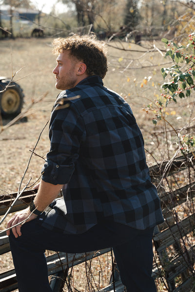 Frontier Flannel - Midnight - photo from lifestyle #color_midnight