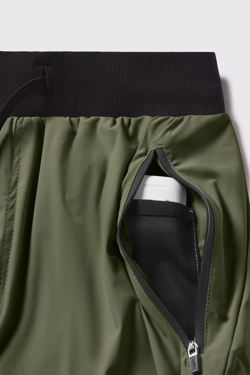 Ultralight Jogger -Sage- photo from pocket detail flat lay #color_sage