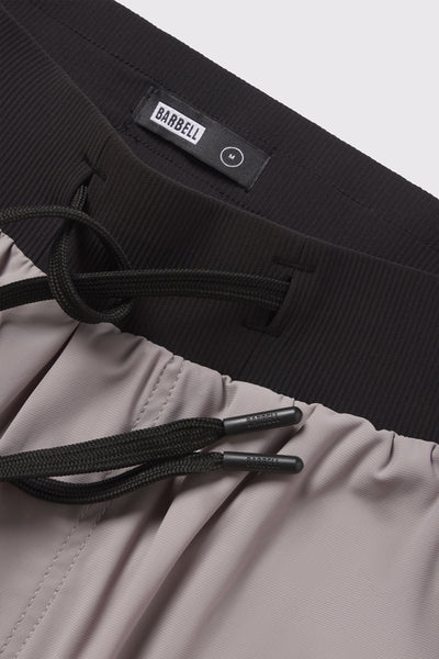 Ultralight Jogger -Slate- photo from waist detail flat lay #color_slate