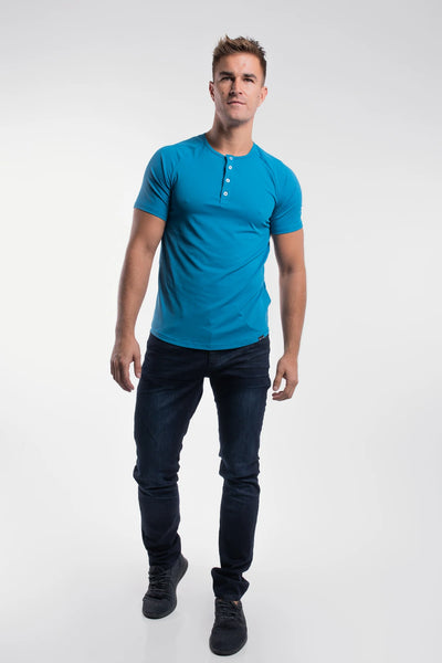 Scout Henley Short Sleeve - Steel - photo from front #color_steel