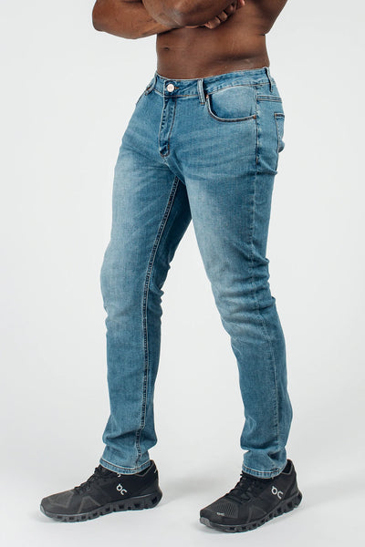 Slim Athletic Fit  - Light Distressed - photo from front in focus #color_light-distressed