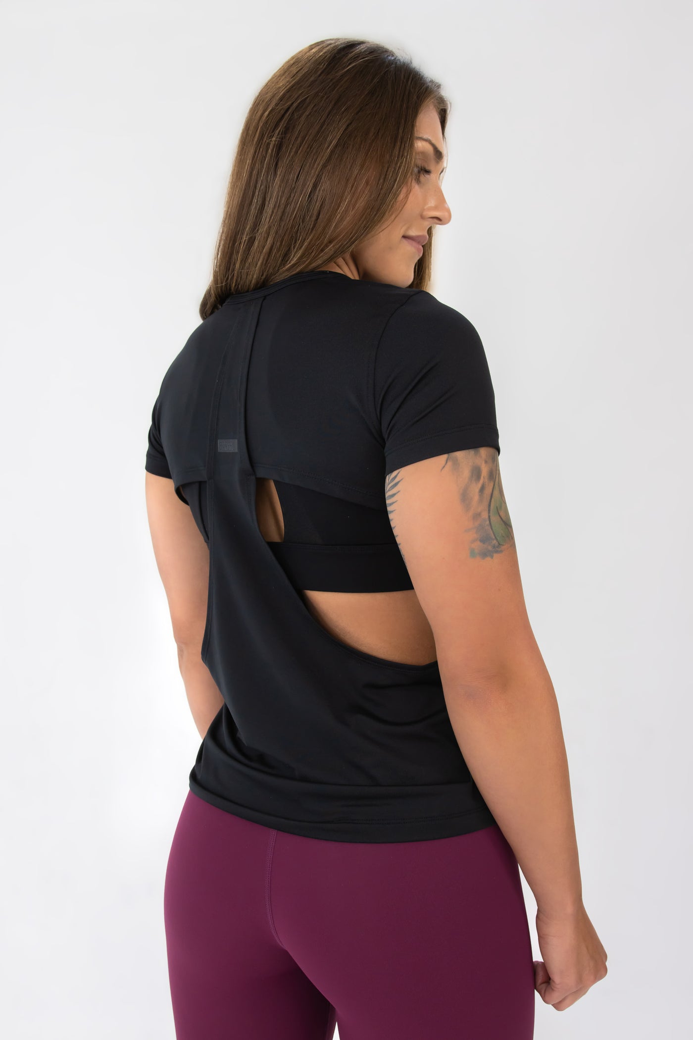 Barbell Thrive Training Shirt -Black - photo from back second angle #color_black