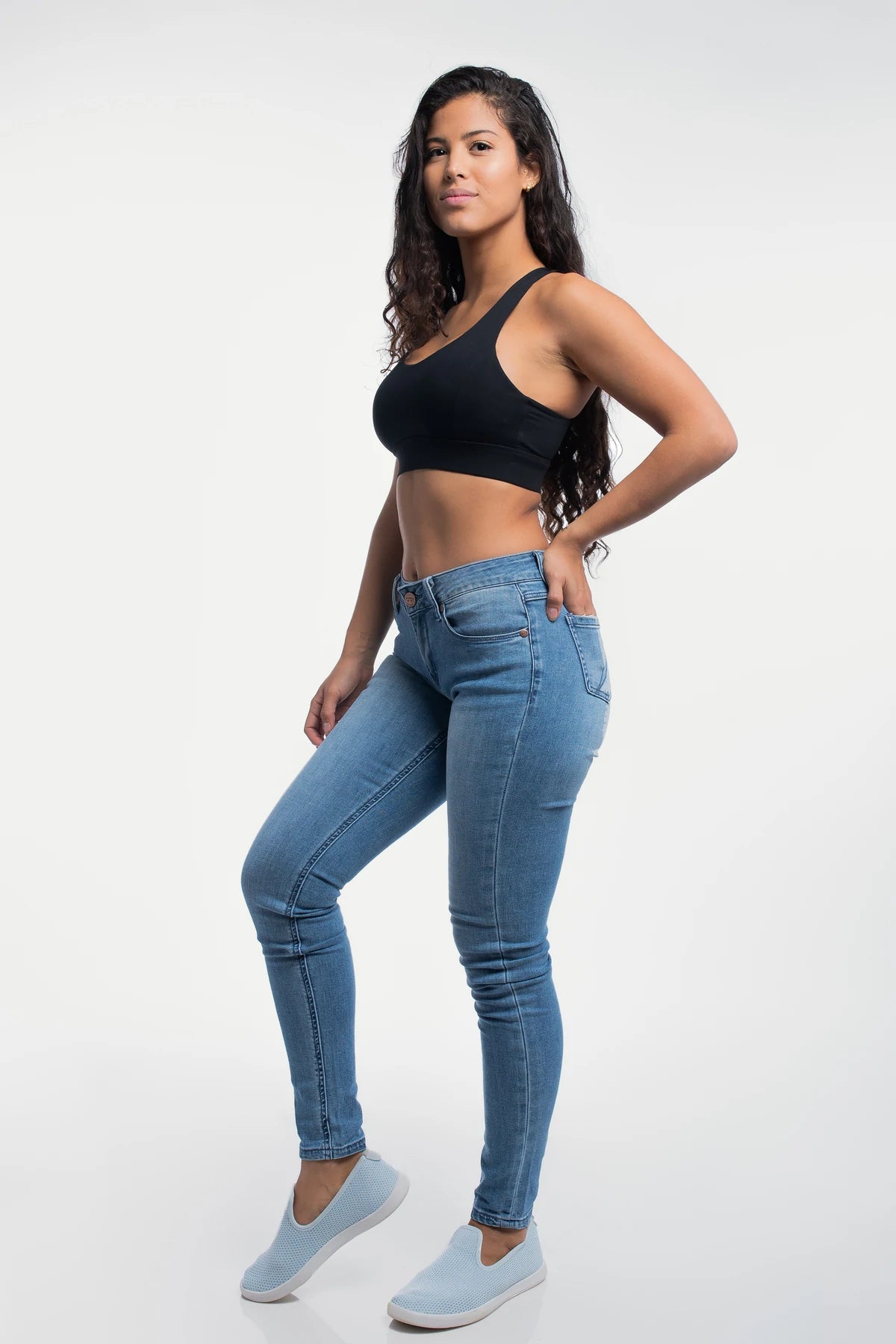 Womens Slim Athletic Fit Jeans – Barbell Apparel